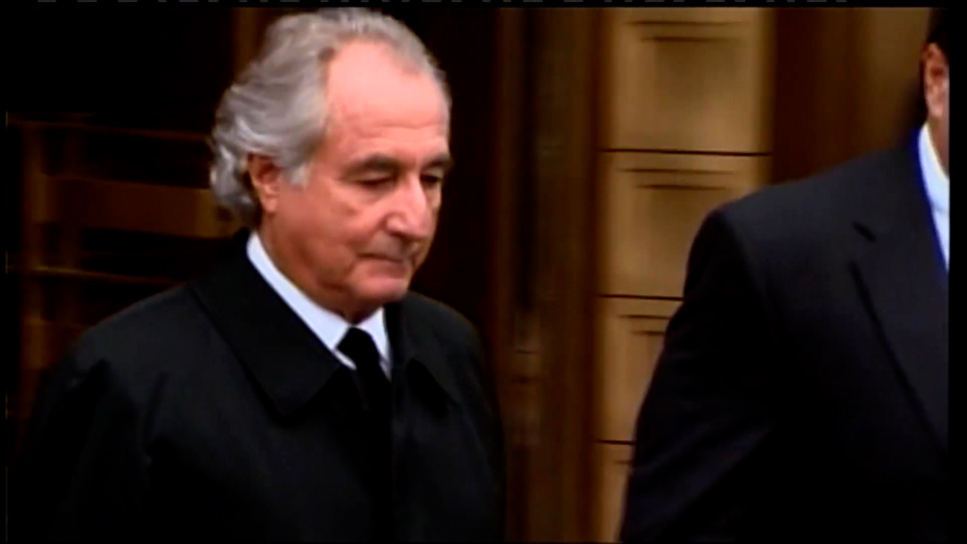 Bernie Madoff Ponzi Schemer Has Died In Federal Prison Wbkb 11 